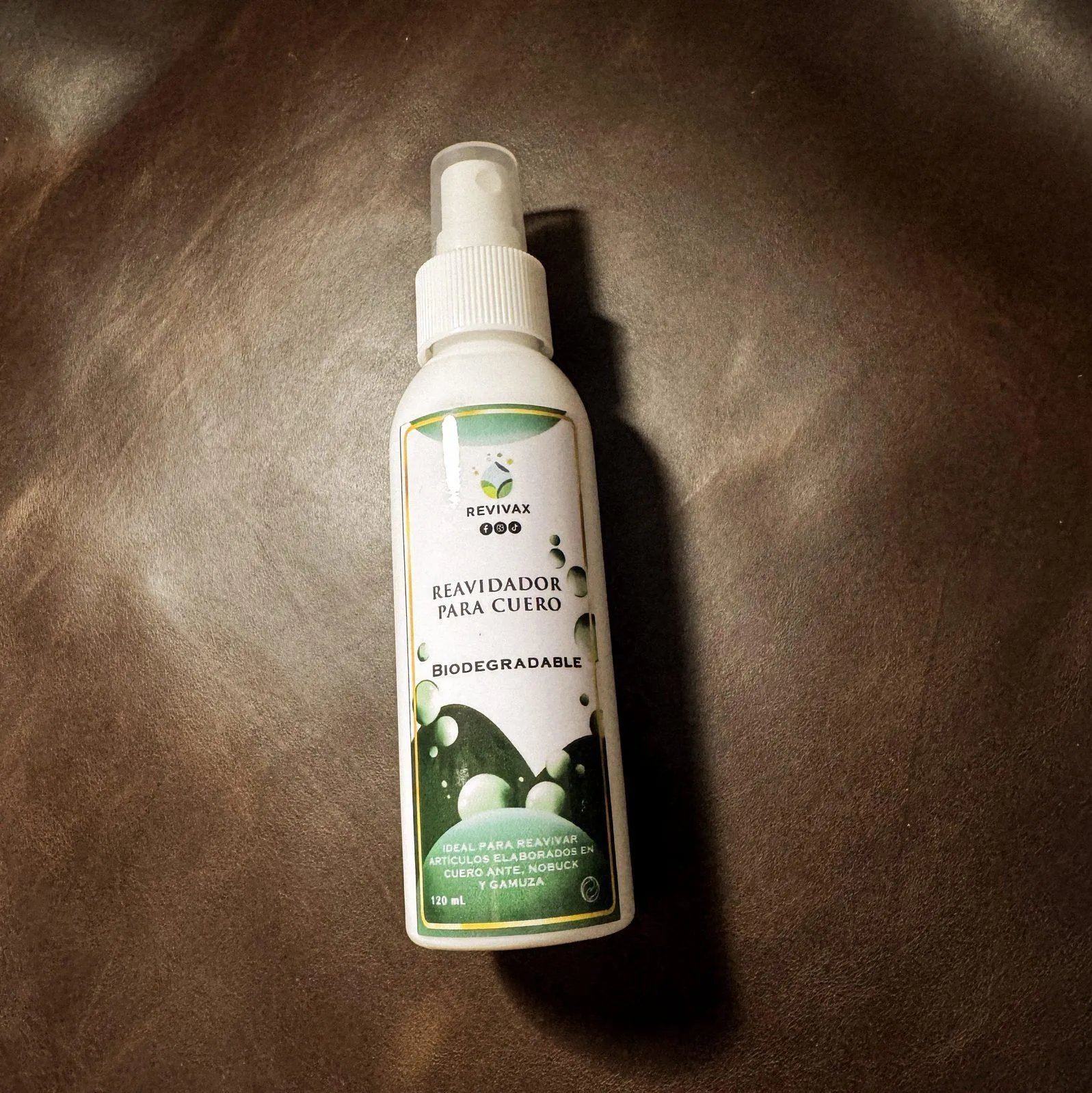 Reavivador Revivax, spray reavivador para gamuza, ante y nobuck